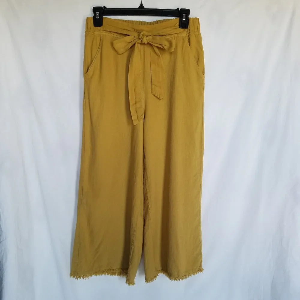 Thread & Supply Mustard Yellow Wide Leg Crop Pants - Picture 4 of 11